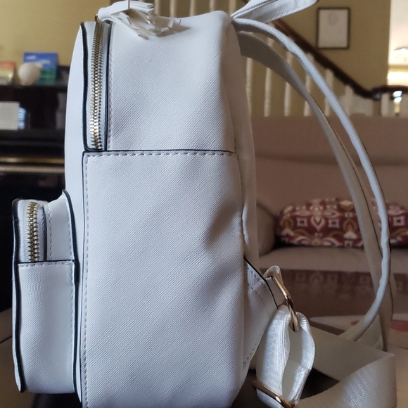 Women's cute travel backpack - Picture 5 of 8